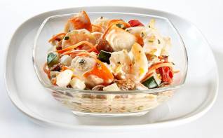 Salade de gambas, surimi et mandarines